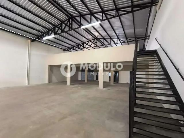 Galpão aluguel em Região Geográfica Imediata de Uberlândia, Oliveira Fortes