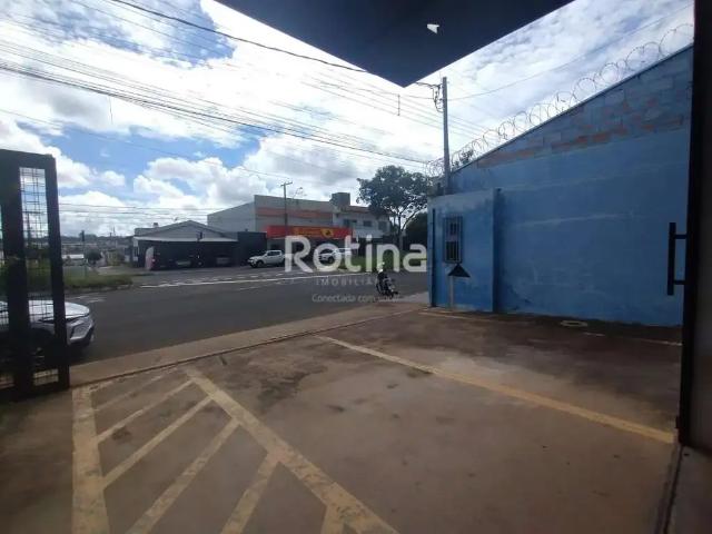 Galpão aluguel em Região Geográfica Imediata de Uberlândia, Oliveira Fortes