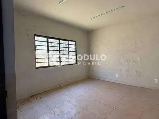 Galpão aluguel em Região Geográfica Imediata de Uberlândia, Oliveira Fortes