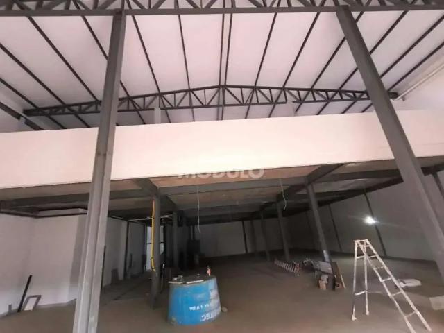 Galpão aluguel em Segismundo Pereira, Uberlândia
