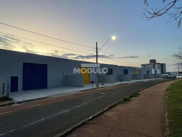 Galpão aluguel em Região Geográfica Imediata de Uberlândia, Oliveira Fortes