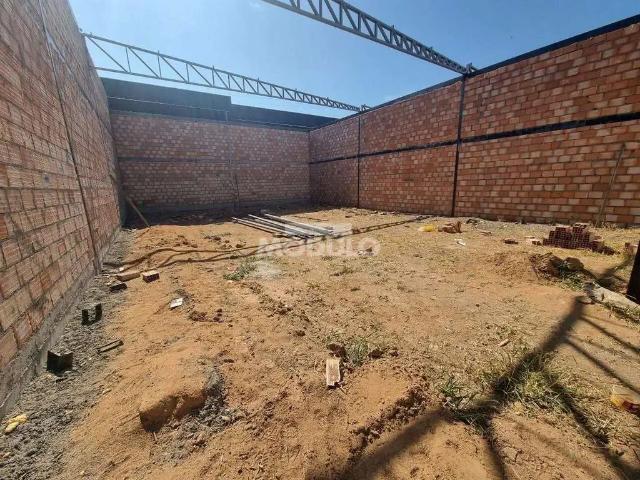 Galpão aluguel em Região Geográfica Imediata de Uberlândia, Oliveira Fortes