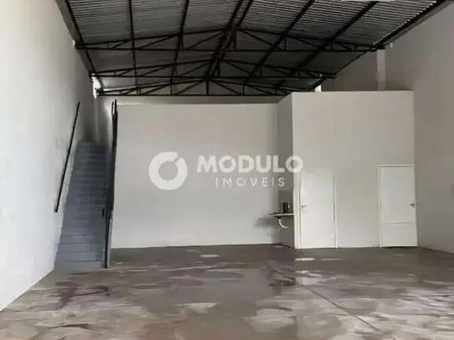 Galpão aluguel em Região Geográfica Imediata de Uberlândia, Oliveira Fortes