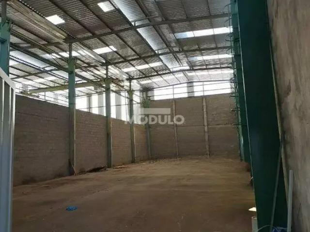 Galpão aluguel em Região Geográfica Imediata de Uberlândia, Oliveira Fortes
