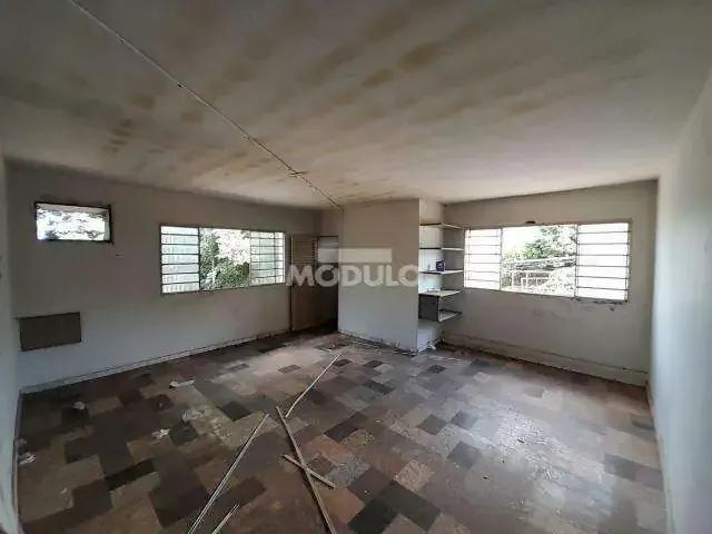 Galpão aluguel em Região Geográfica Imediata de Uberlândia, Oliveira Fortes