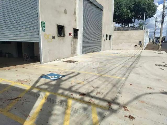 Galpão aluguel em Região Geográfica Imediata de Uberlândia, Oliveira Fortes