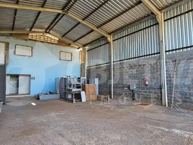 Galpão aluguel em Região Geográfica Imediata de Uberlândia, Oliveira Fortes