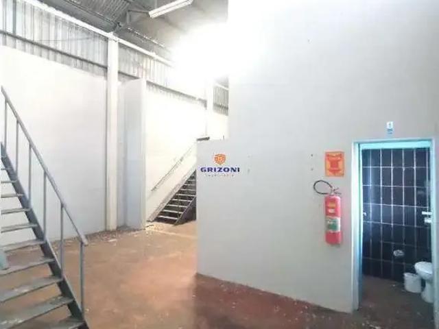 Galpão venda em Região Imediata de Bauru, Bauru
