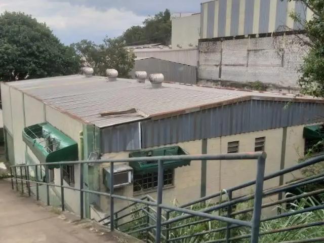 Galpão venda em Regional Teresópolis, Betim