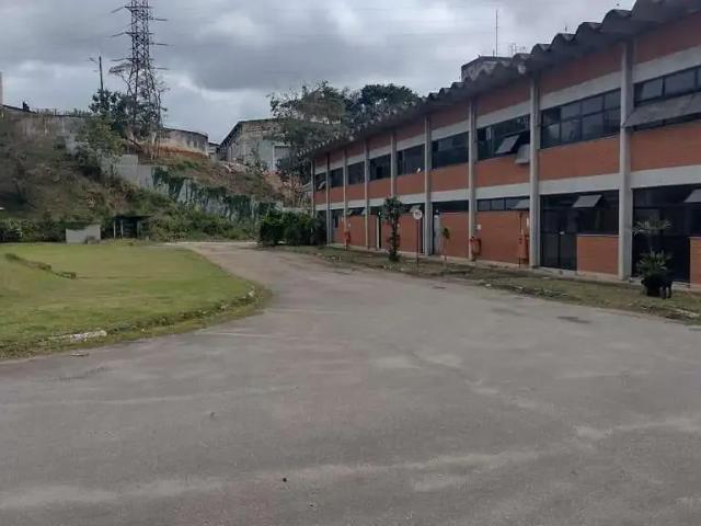 Galpão venda em Jordanésia, Cajamar