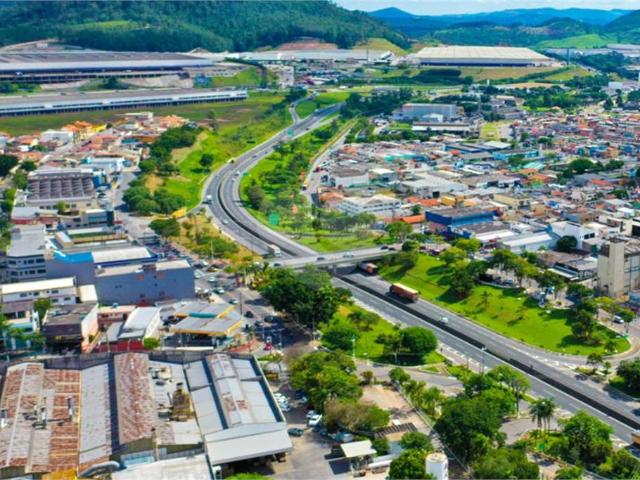 Galpão venda em Cajamar