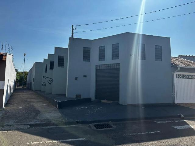 Galpão venda em Residencial Olavo Pinheiro, Franca