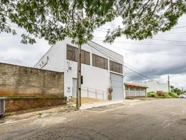 Galpão venda em Região Geográfica Imediata de Goiânia, Goiânia