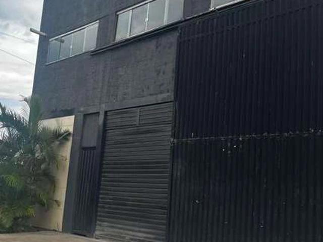 Galpão venda em Jardim Presidente, Goiânia