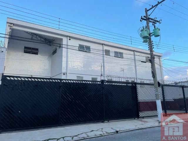 Galpão venda em Distrito-sede de Guarulhos, Guarulhos