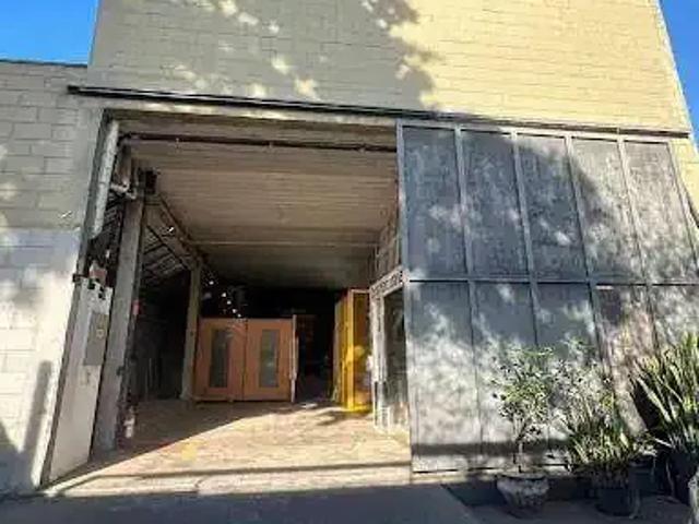 Galpão venda em Vila São José, Osasco