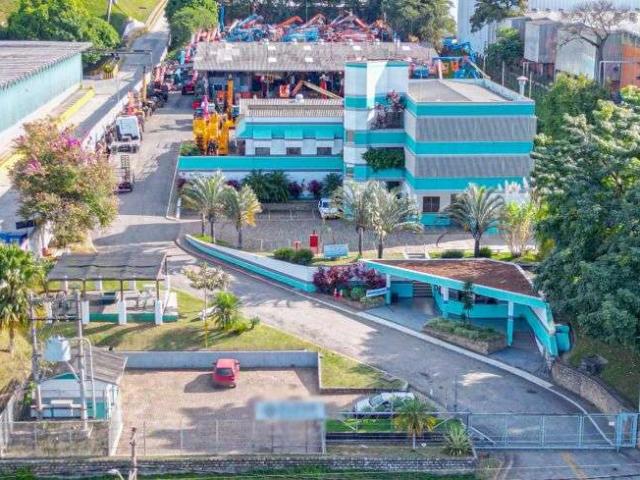 Galpão venda em Osasco