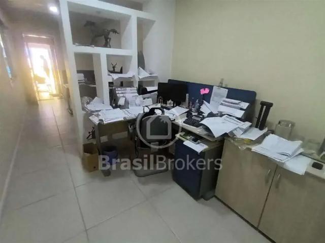 Galpão venda em Região Geográfica Imediata do Rio de Janeiro, Região Metropolitana do Rio de Janeiro