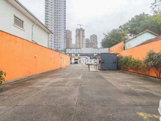 Galpão venda em Região Imediata de Barretos, Barretos