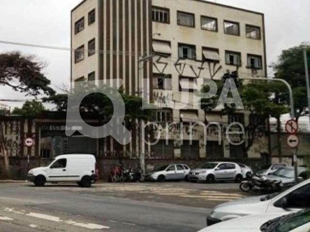 Galpão venda em Cambuci, São Paulo