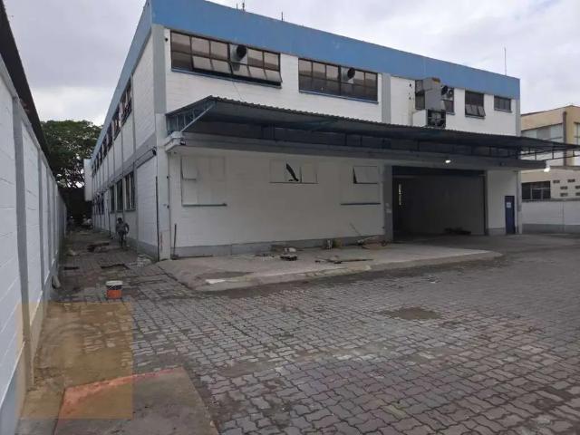 Galpão venda em Água Branca, São Paulo