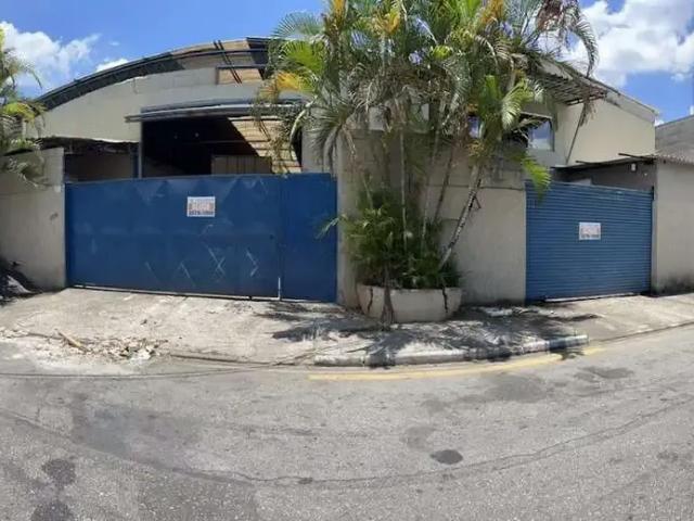 Galpão venda em Santana de Parnaíba