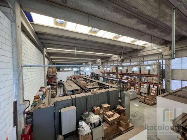 Galpão venda em Região Imediata de São Paulo, Região Metropolitana de São Paulo