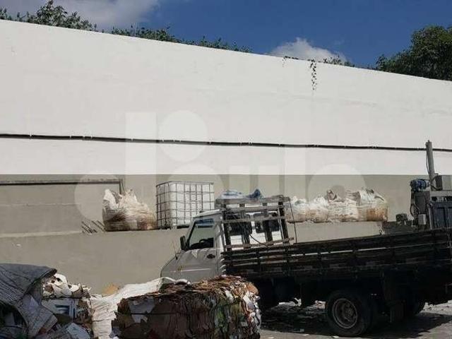 Galpão venda em Campestre, Santo André