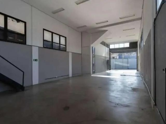 Galpão venda em Região Imediata de São Paulo, Região Metropolitana de São Paulo