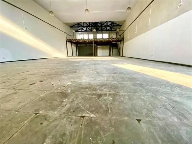 Galpão venda em Região Imediata de São Paulo, Região Metropolitana de São Paulo