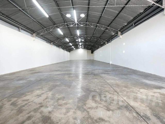 Galpão venda em Setor Central, Uberlândia