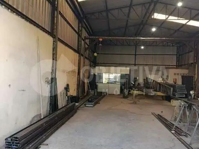 Galpão venda em Região Geográfica Imediata de Uberlândia, Oliveira Fortes