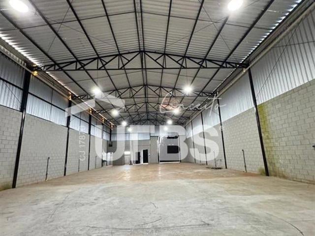 Galpão venda em Novo Mundo, Uberlândia