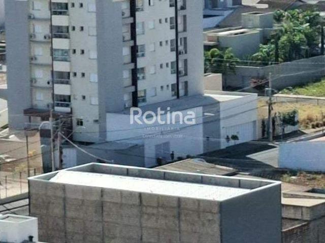 Galpão venda em Novo Mundo, Uberlândia