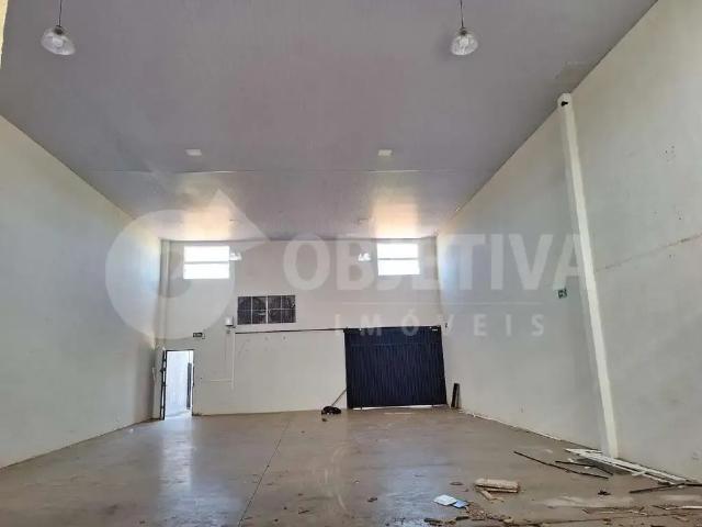 Galpão venda em Região Geográfica Imediata de Uberlândia, Oliveira Fortes
