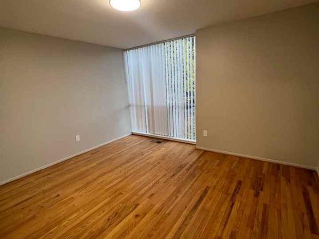 Apartment for rent in Royal Oak, Michigan