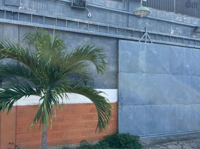 Galpón en venta en Girardot, Aragua