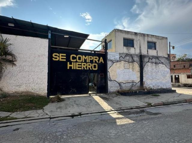 Galpón en venta en Maracay, Aragua