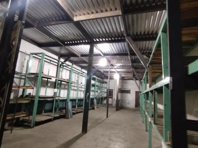 Galpón en alquiler en Ribas.