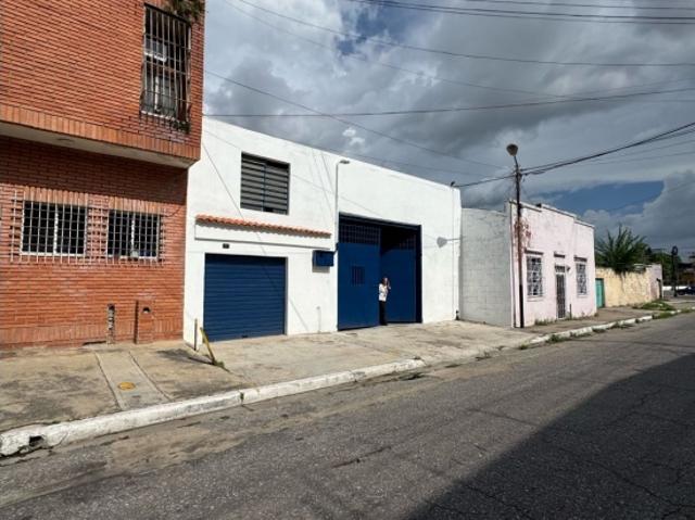 Galpón en venta en Girardot, Aragua