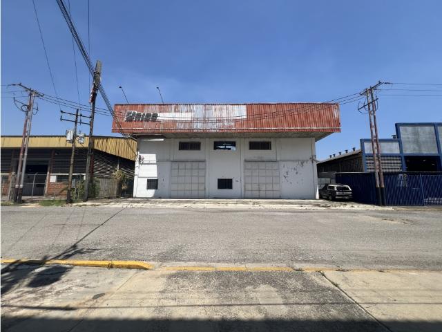 Galpón en venta en Zona Industrial Oeste, Valencia