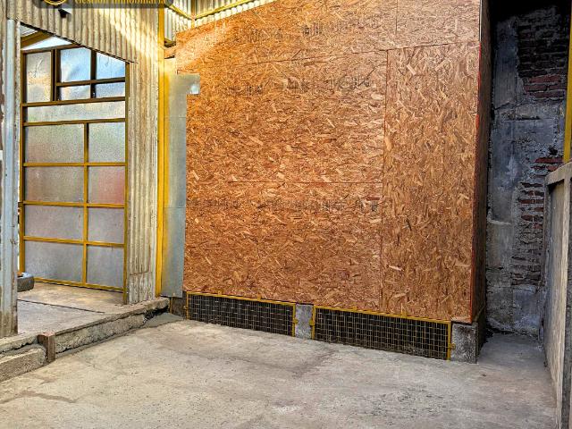 Galpón/Taller con Oficina con Uso de Suelo Aprobado en Padre Las Casas