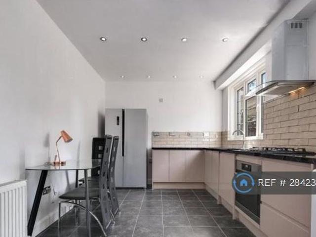 House for rent in Ratcliffe, Limehouse