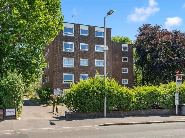 Apartment for rent in Norbiton, Greater London