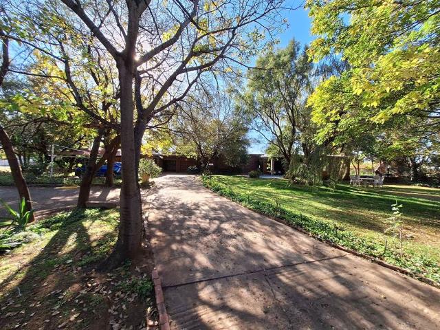 Property for sale in Dr Kenneth Kaunda, North West