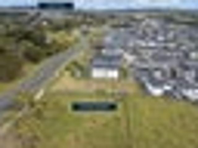 Land for sale in Howick, Oroua County