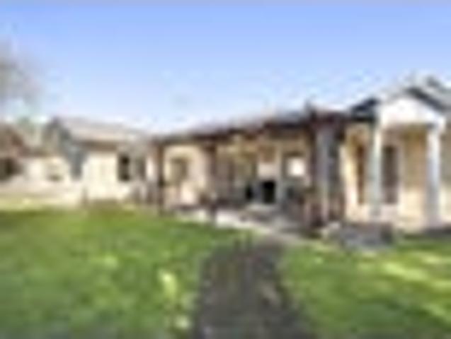 House for sale in Papakura