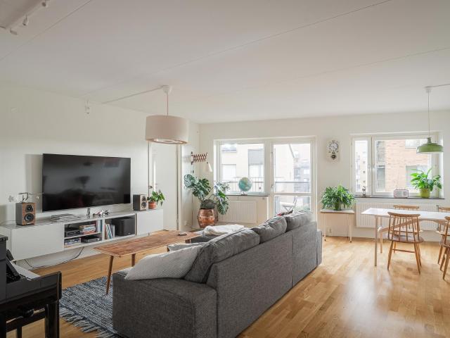 Bostad till salu i Sundbyberg, Stockholm