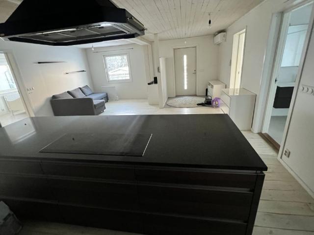Hus hyra i Lötkärr, Stockholms län