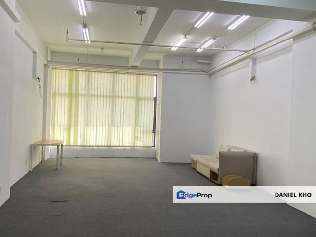Shop for rent in Alam Impian, Selangor